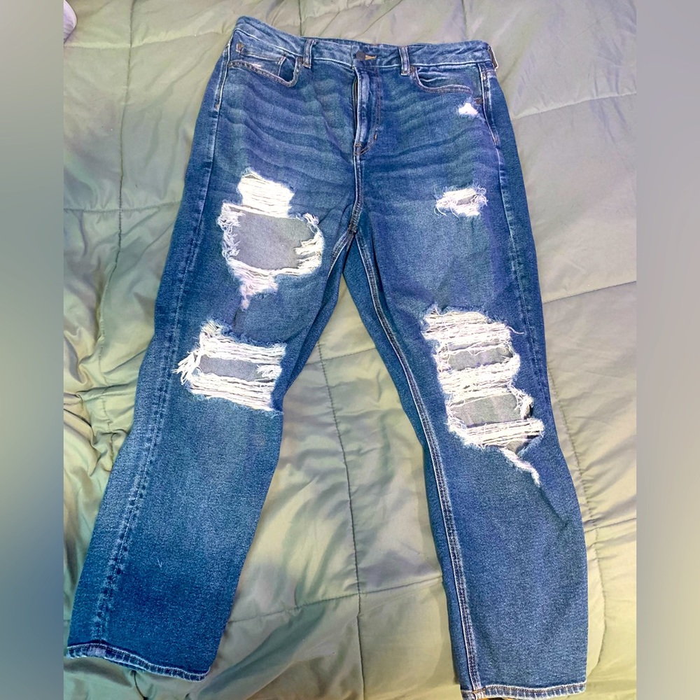 American Eagle Mom Jeans, Size 14